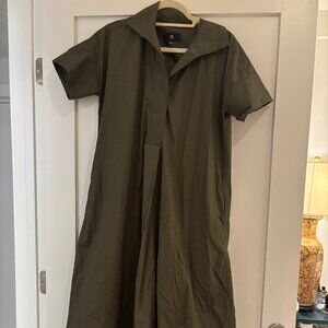Banana Republic Olive-Tone Short Sleeve Maxi Dress